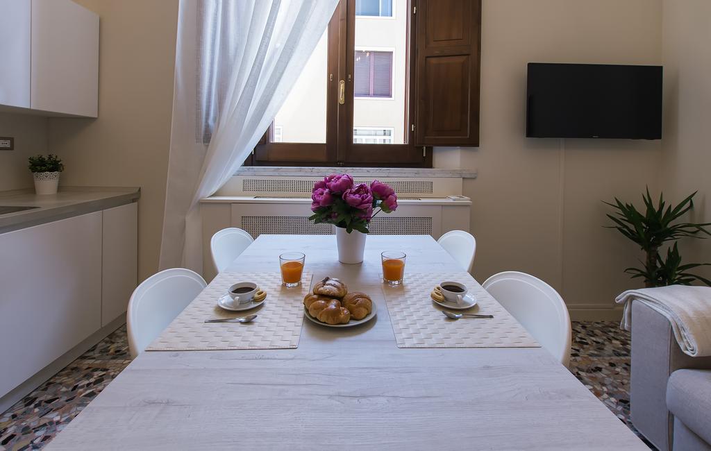 Alighieri Theatre Charming Apartamento *